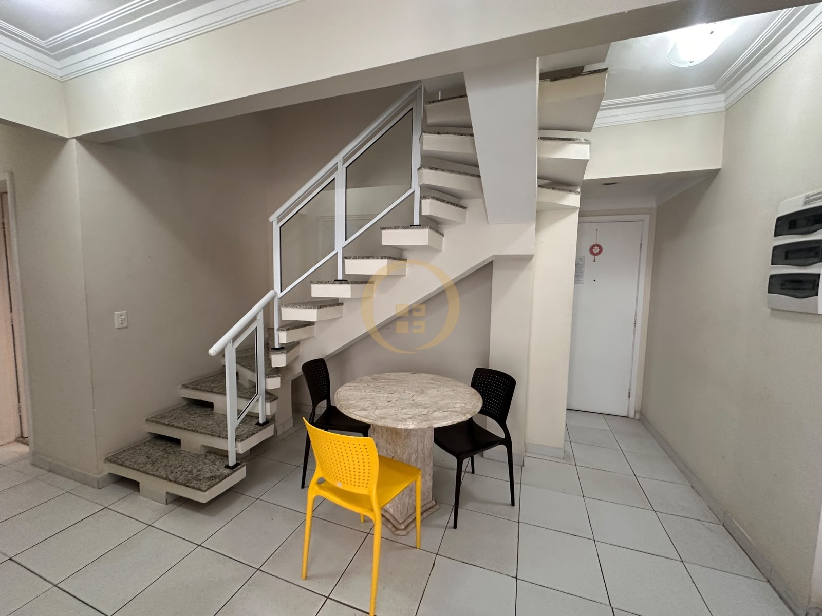 Apartamento-4-dormitorios-Pitangueiras