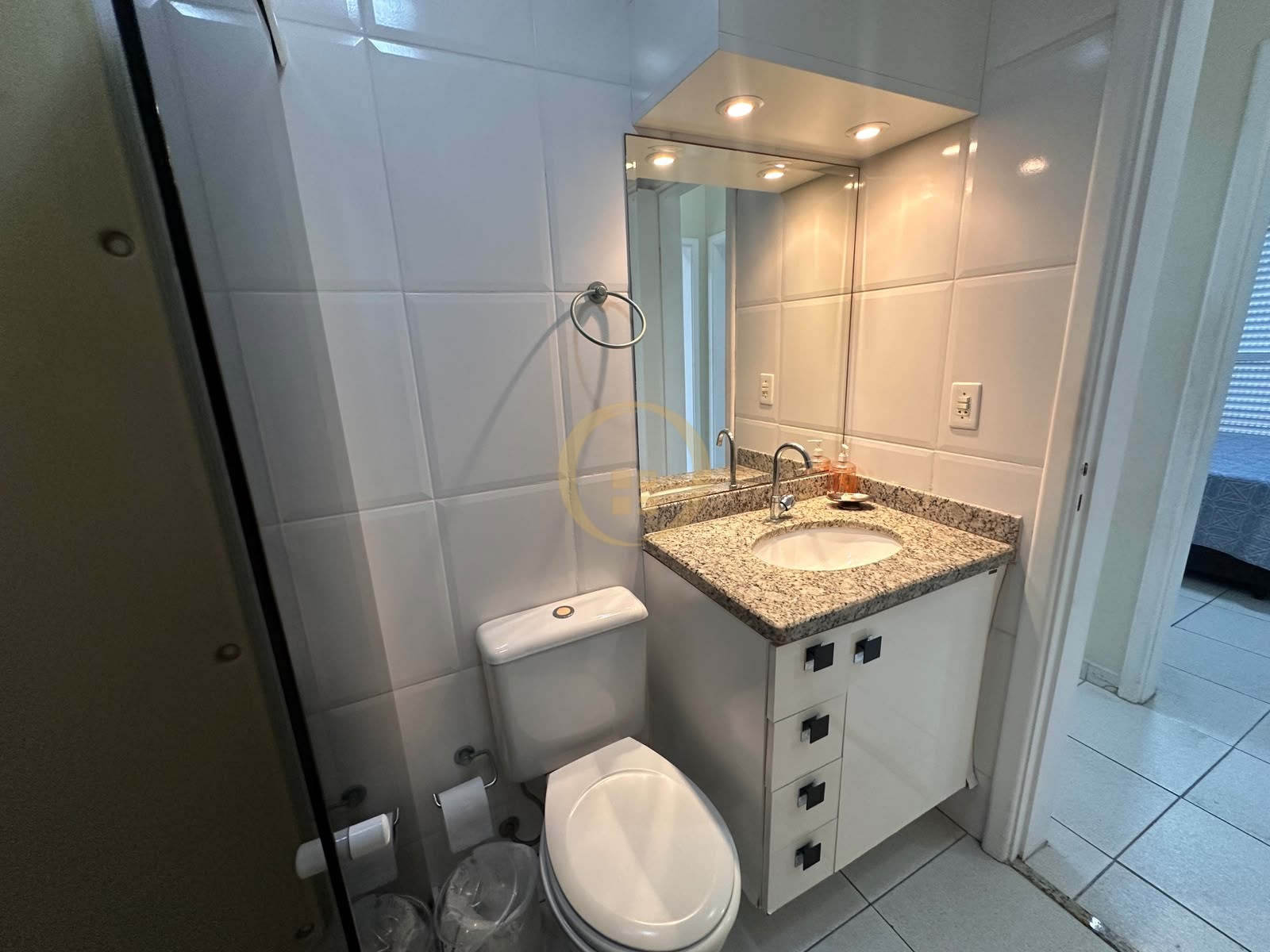 Apartamento-4-dormitorios-Pitangueiras