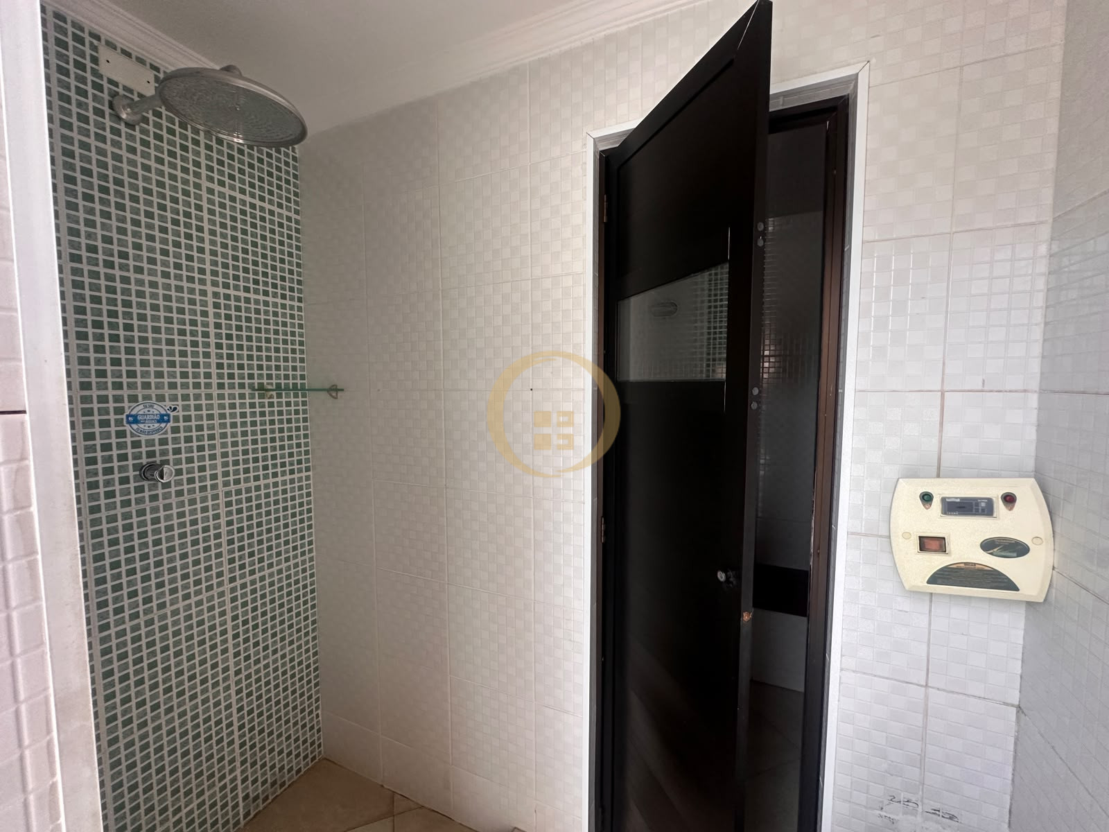 Apartamento-2-dormitorios-Pitangueiras
