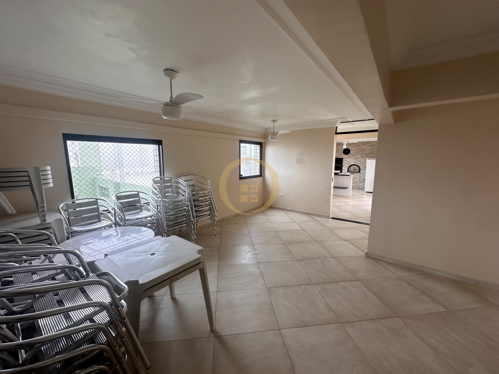 Apartamento-2-dormitorios-Pitangueiras