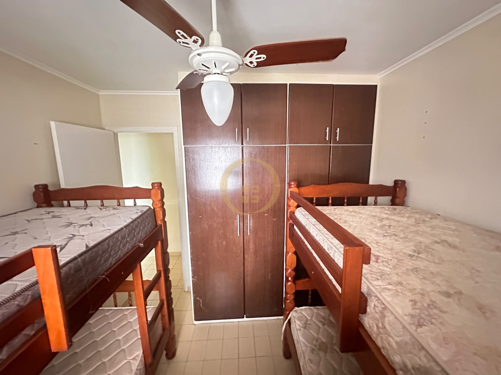 Apartamento-2-dormitorios-Pitangueiras