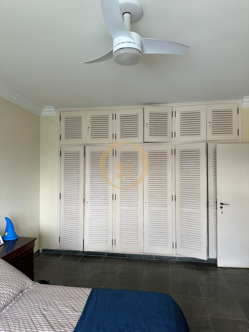 Apartamento-4-dormitorios-Pitangueiras