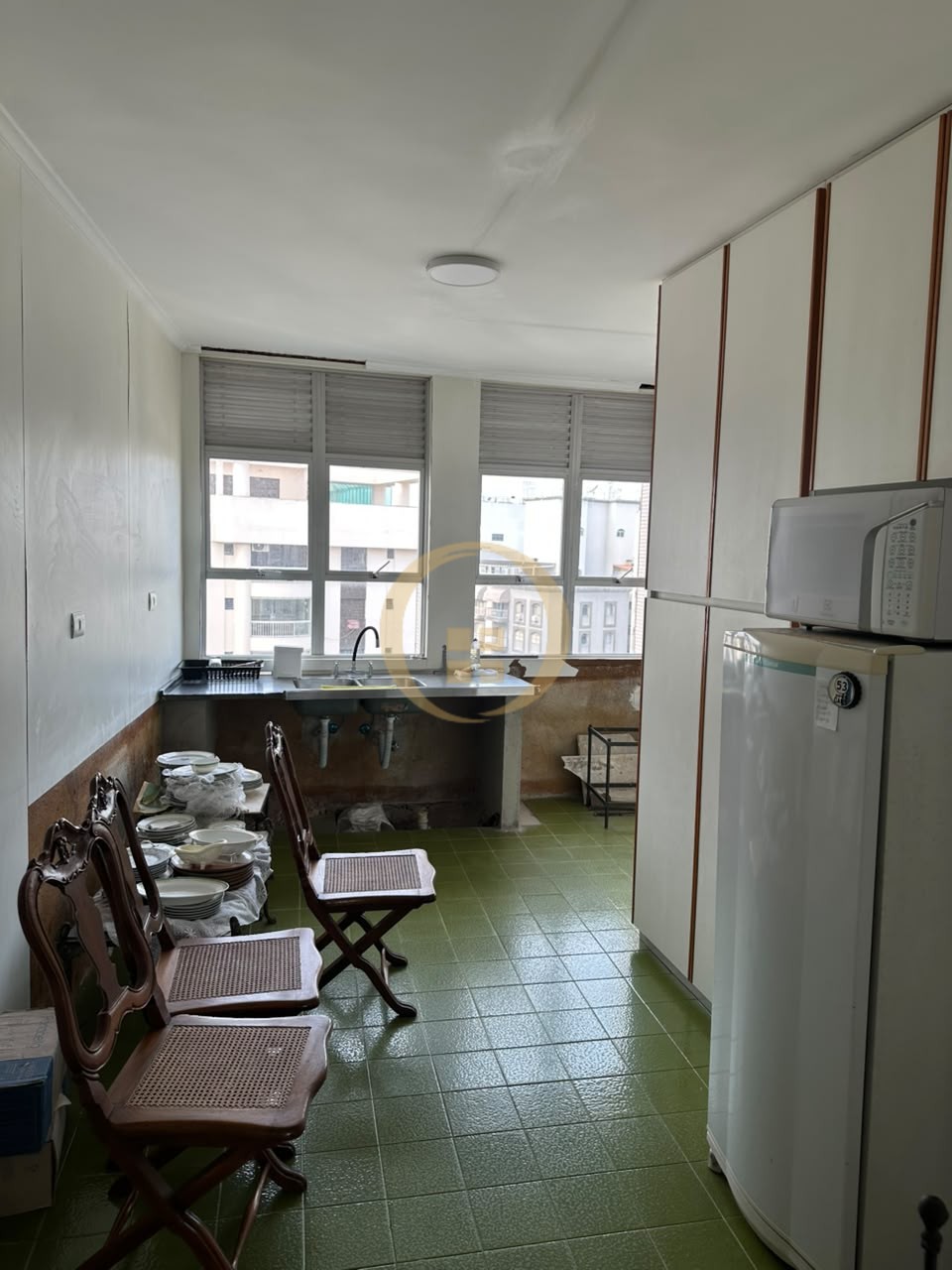 Apartamento-4-dormitorios-Pitangueiras