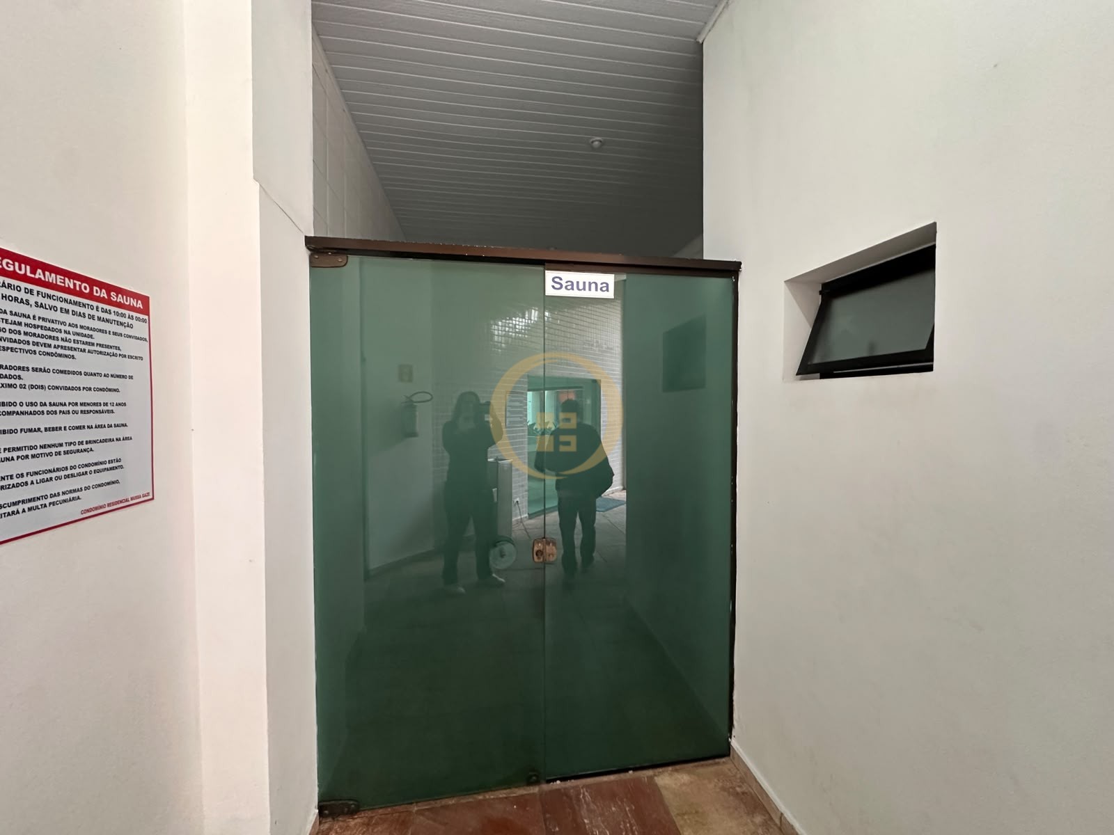 Apartamento na Praia da Enseada, Guarujá - SP