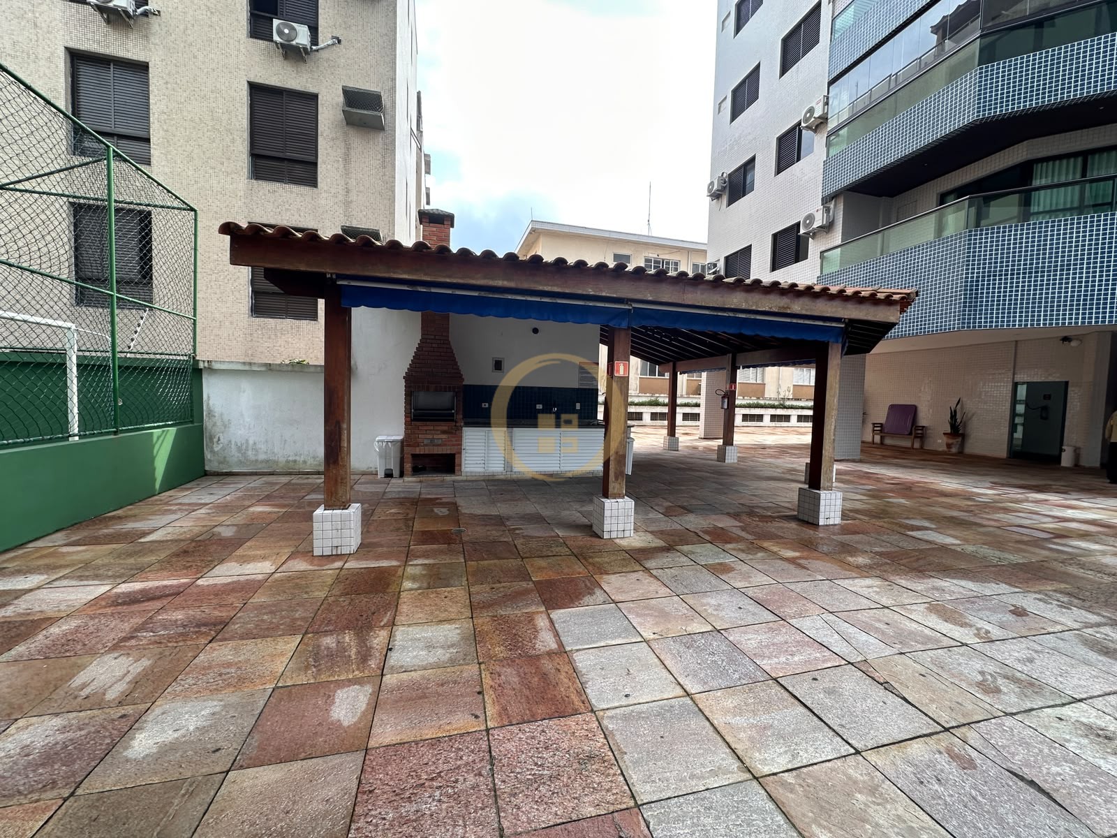 Apartamento na Praia da Enseada, Guarujá - SP