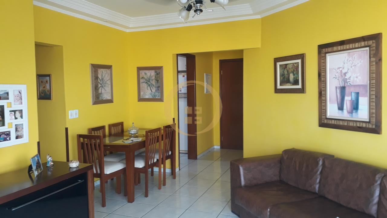Apartamento na Praia da Enseada, Guarujá - SP