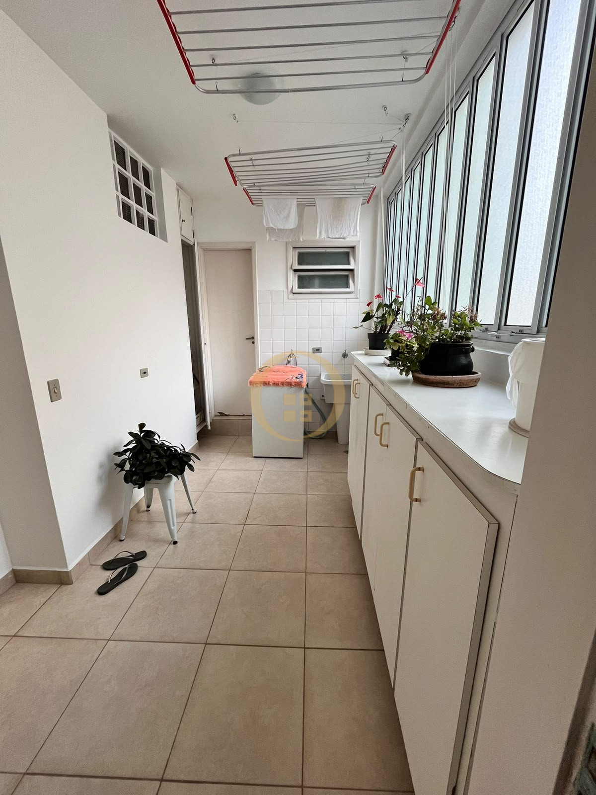 Apartamento-2-dormitorios-Pitangueiras