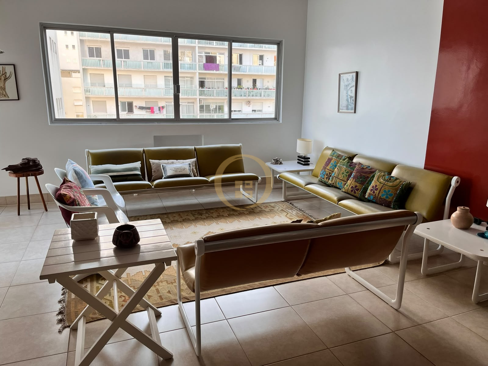 Apartamento-2-dormitorios-Pitangueiras